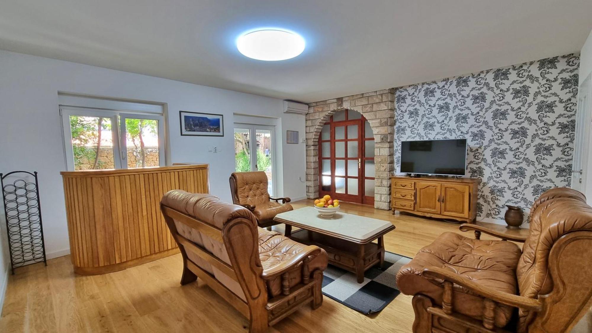 Iko Nemira Apartment