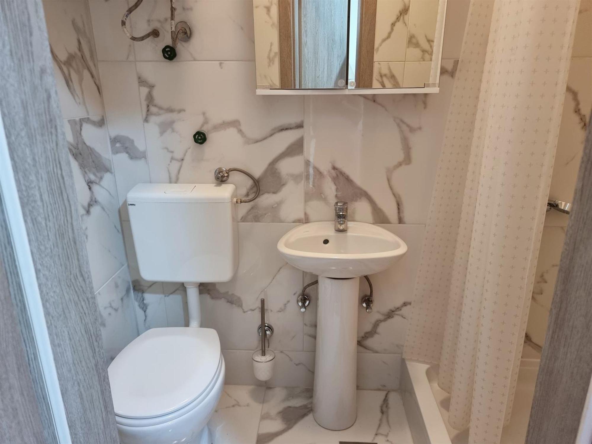 Iko Nemira Apartman *